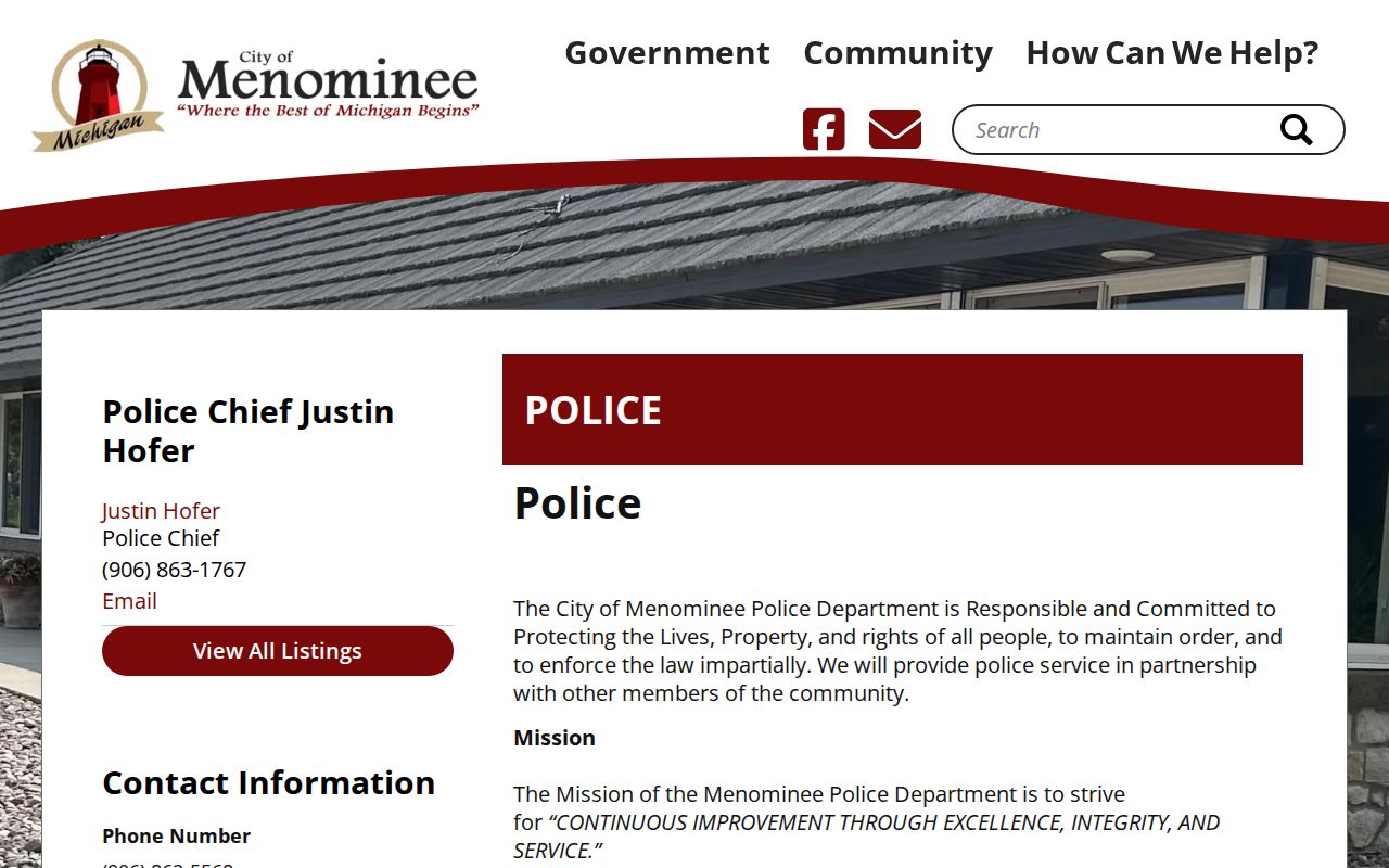 City of Menominee Police Department webpage showing police contact information